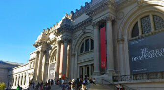1000x500usa-new-york-met-museum-steps-credit-carole-lagrave