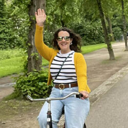 300x300_trb-feds-team-sarah