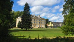 600x338_cross-curricular-normandy-chateau