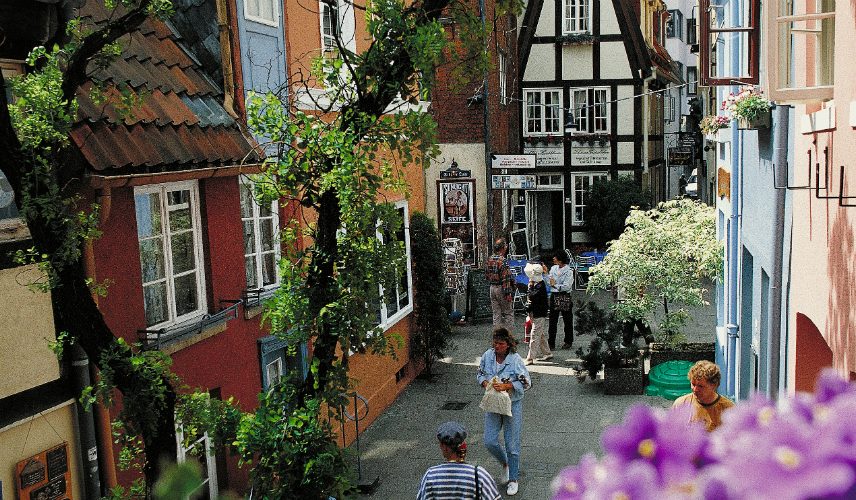 Bremen the Schnoor District © German National Tourist Board