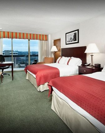 Image displaying the Holiday Inn Rosslyn at Key Bridge ★★★