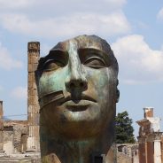 pompeii face statue