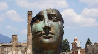 pompeii face statue
