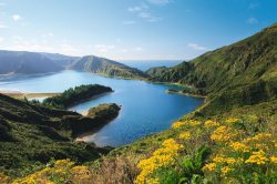 Fogo lake