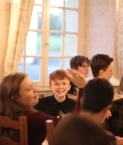 Students dinner chateau du molay Students dinner chateau du molay