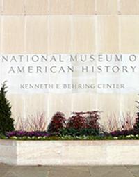 Front of the National Museum of American history Photo © Fred Delventhal