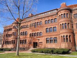 University of Harvard Guided Tour