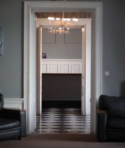 Chateau du molay lounge Chateau du molay lounge