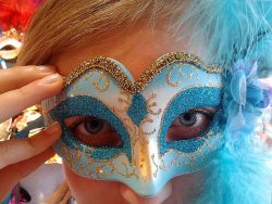 Venetian mask making workshop