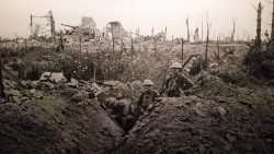 ww1 trenches old photo