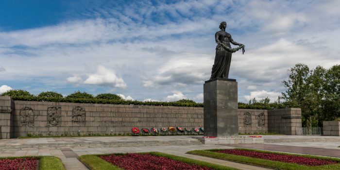 Piskaryovskoye Memorial Cemetery