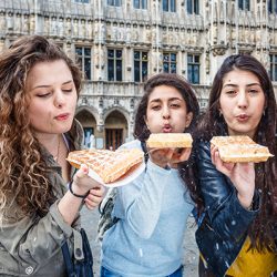 Grand-Place - Grote Markt - gaufre - wafel - waffle_0054_© visit.brussels - Antoine Rassart