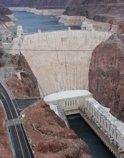 Hoover-Dam_Crop