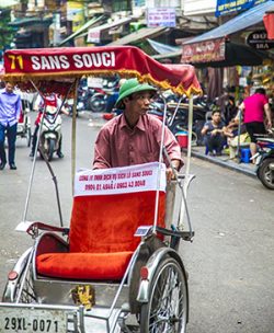 rickshaw-ride-hanoi