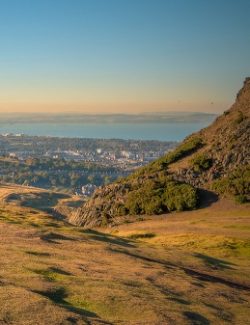 arthurs-seat-holyrood-park