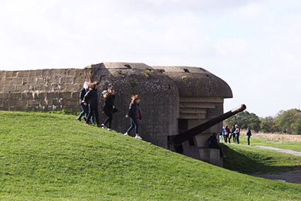 Battery Longues sur mer group