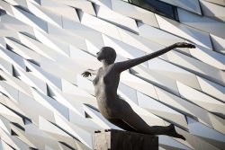 900x600_northern-ireland-belfast-titanic-belfast