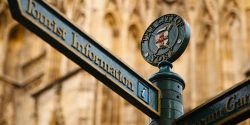 1000x500_uk-york-signs