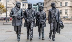 Beatles statue, Liverpool