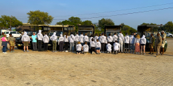 1000x500_south-africa-hinchingbrooke-school-trip-group-shot