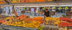 1366x581_france-normandy-bayeux-market