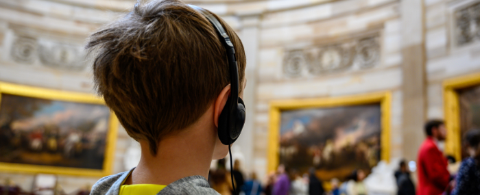 Student in Washington DC's Smithsonian