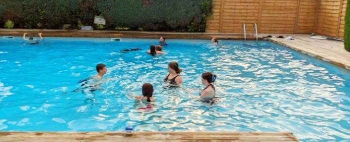 Students swimming at the Château du Molay