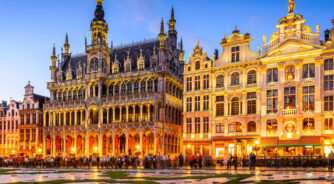 Brussels,,Belgium.,Wide,Angle,Night,Scene,Of,The,Grand,Place