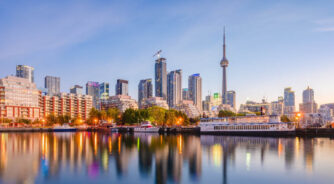Toronto,,Ontario,,Canada,Downtown,City,Skyline,On,Lake,Ontario,At