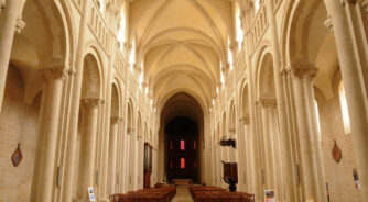 Caen,,Abbaye,Aux,Dames,In,Normandy