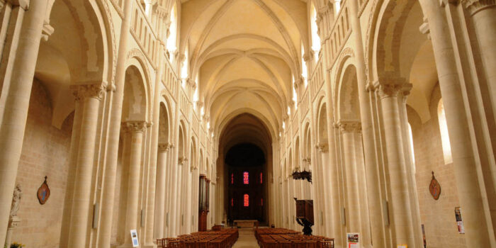Caen,,Abbaye,Aux,Dames,In,Normandy
