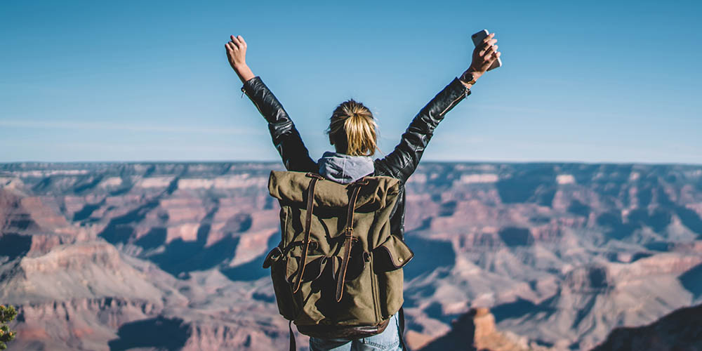 Back view of a girl at the Grand Canyon