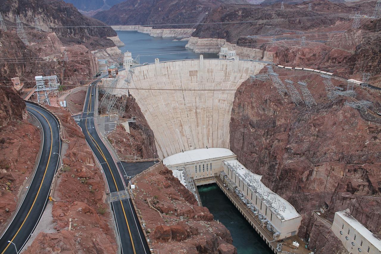 Hoover Dam hydroelectric power facilities