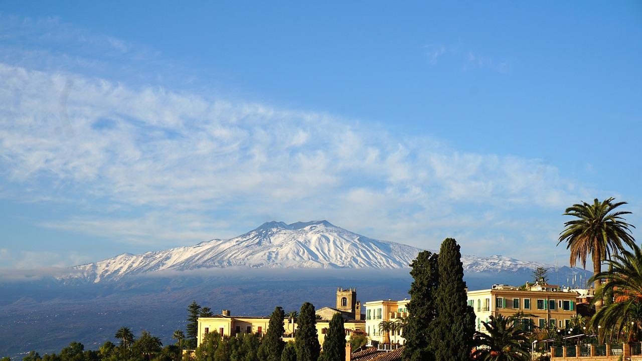 Post image for Why A School Trip To Sicily Will Inspire Both Classics And Geography Students