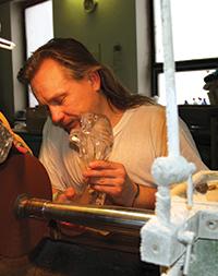 Worker at the Rückl Crystal Factory, Nižbor