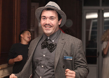 Dress up for the disco at the Château du Molay Dress up for the disco at the Château du Molay