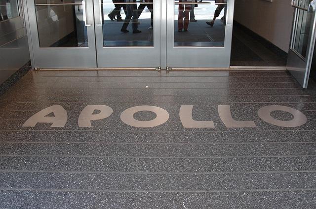 Apollo Theatre Tour