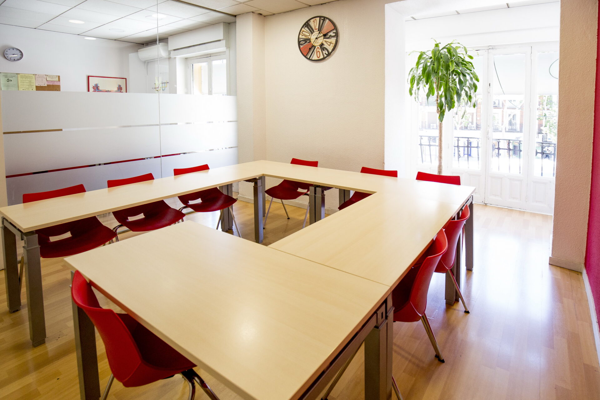 Classroom at Academia Paraninfo, Madrid