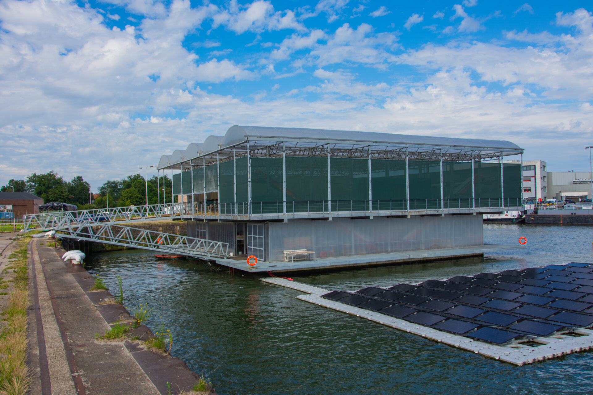 Floating Farm in Rotterdam